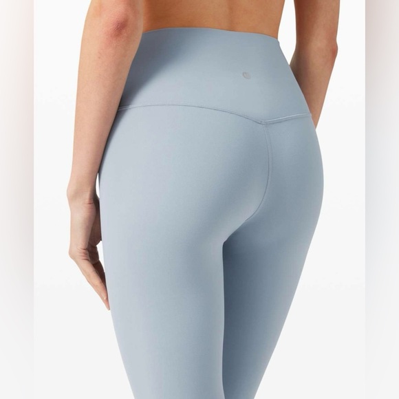 Lululemon Align Pant II 25” Chambray Blue Retired Color Excellent Condition Sz 6 - Picture 3 of 6